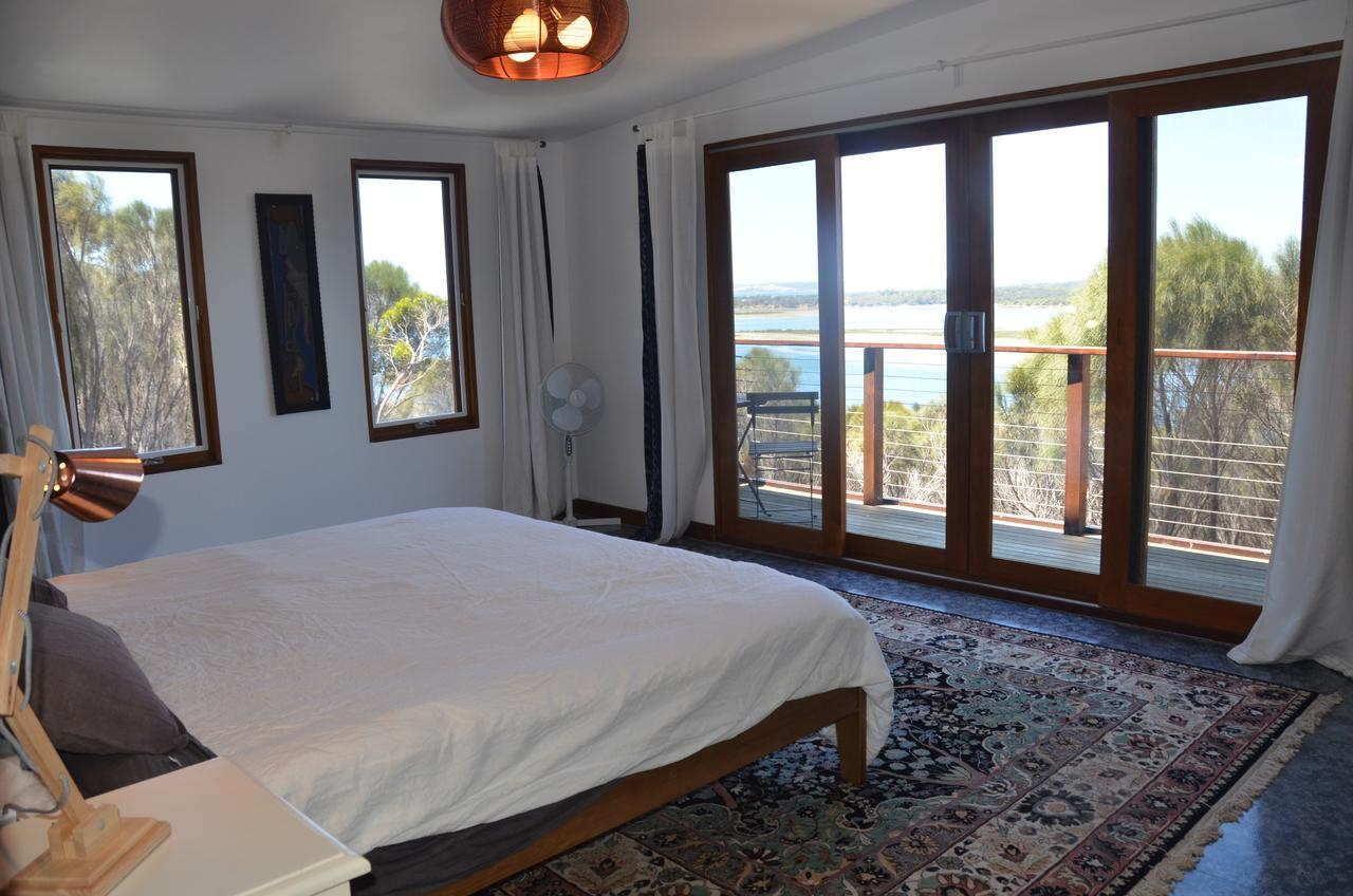 Of Stone & Wood Guesthouse Muston 외부 사진