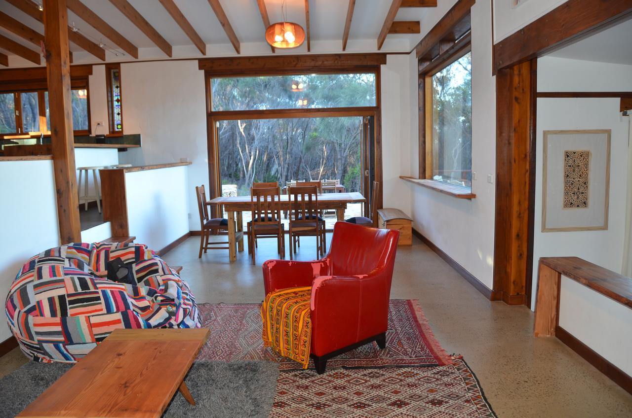 Of Stone & Wood Guesthouse Muston 외부 사진