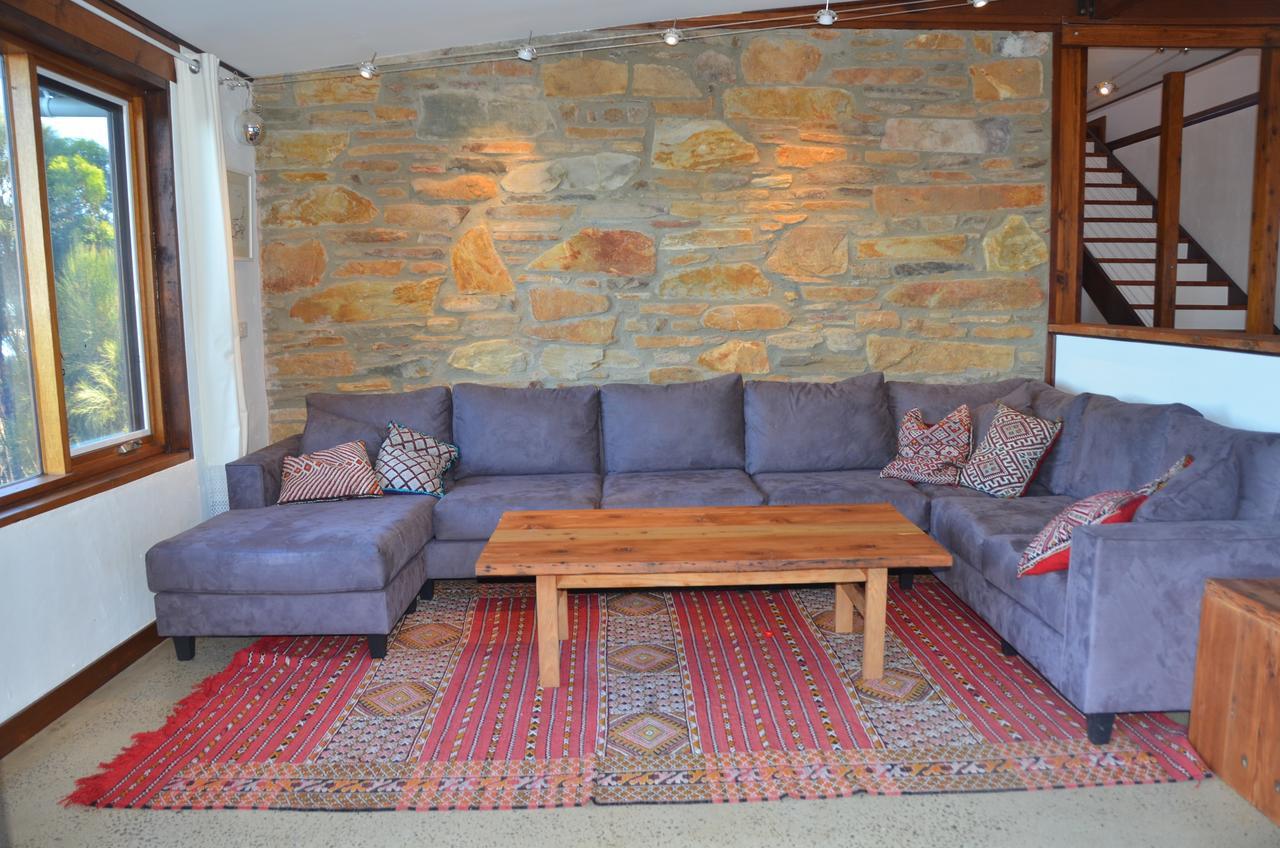 Of Stone & Wood Guesthouse Muston 외부 사진